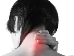 Боль в задней части шеи после аденотомии